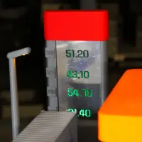 Наливатор АЗС на 6 рюмок с USB-питанием