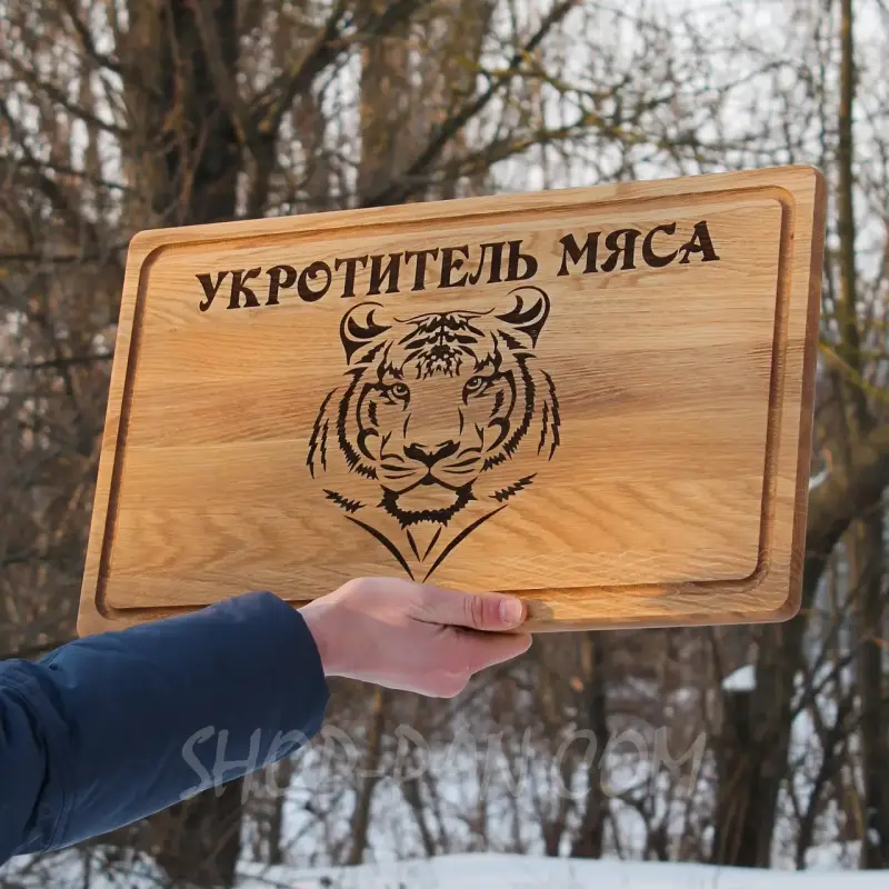 Кухонная доска с гравировкой под заказанный макет