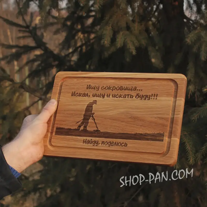 Кухонная доска с гравировкой